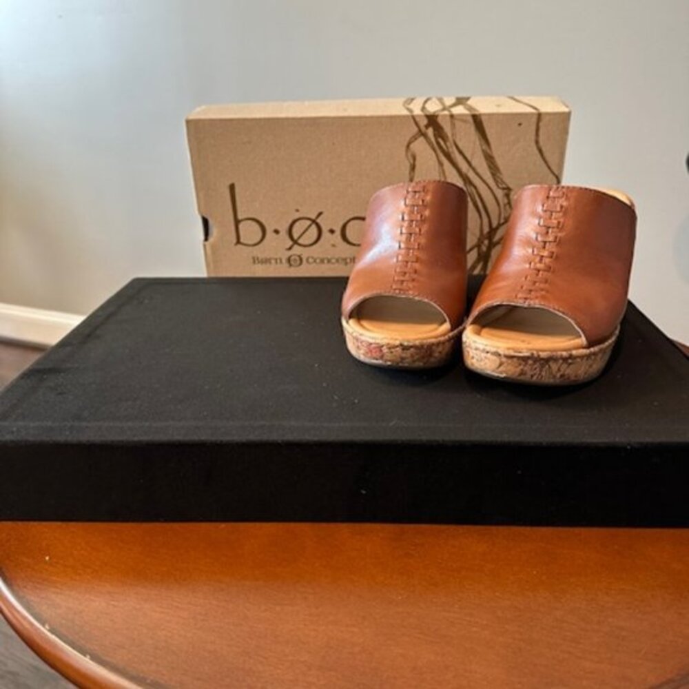 b-o-c BORN CONCEPT TAN CORK WEDGE SANDALS.